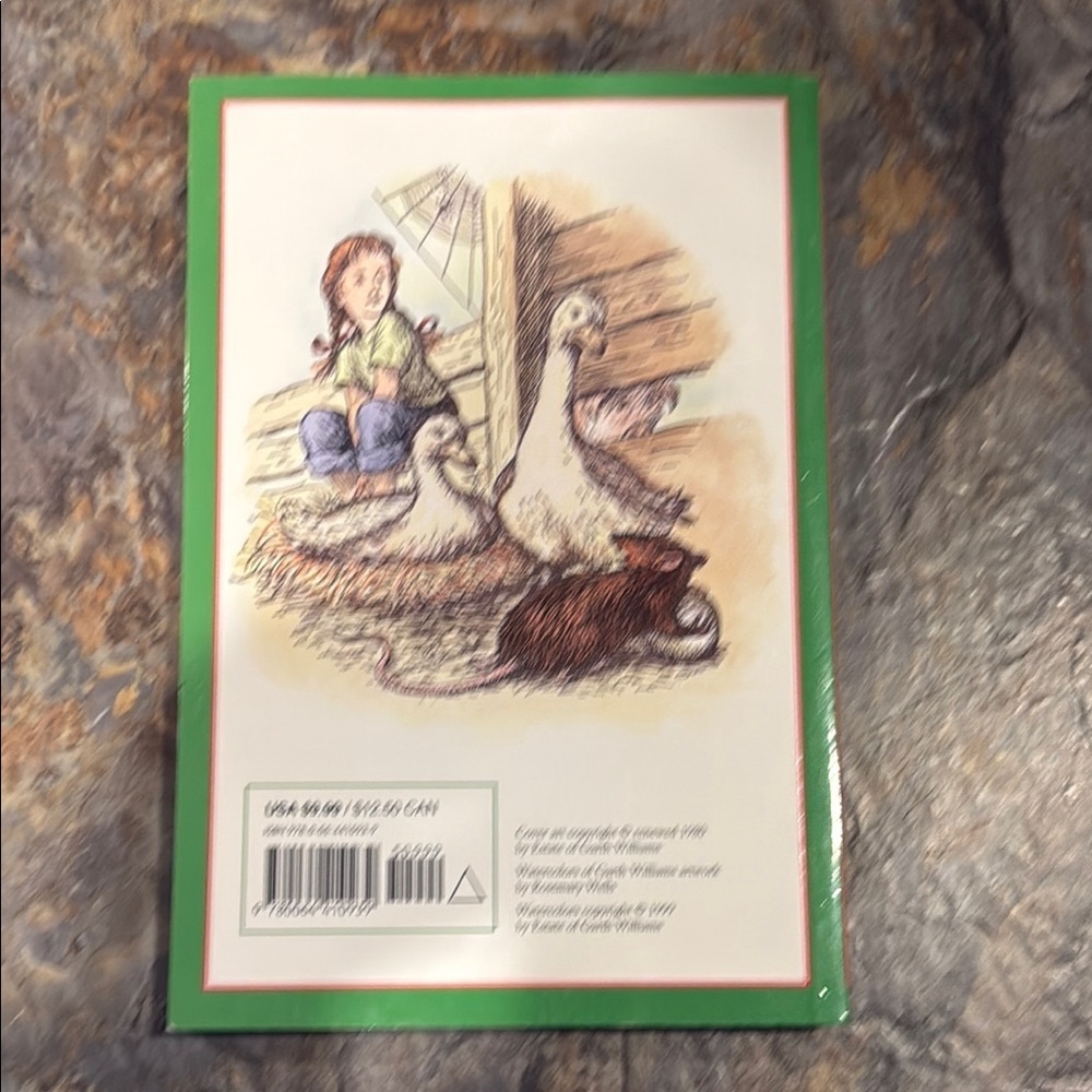 Stuart Little and Charlotte's Web Full Color Edition Books paperback. - Picture 5 of 6
